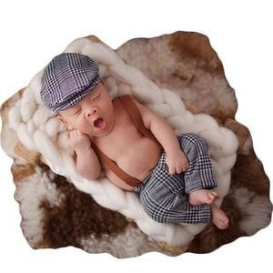 Coberllus Newborn Baby Photo Props Checked Fabric Boys Flat Cap & Suspender Pant